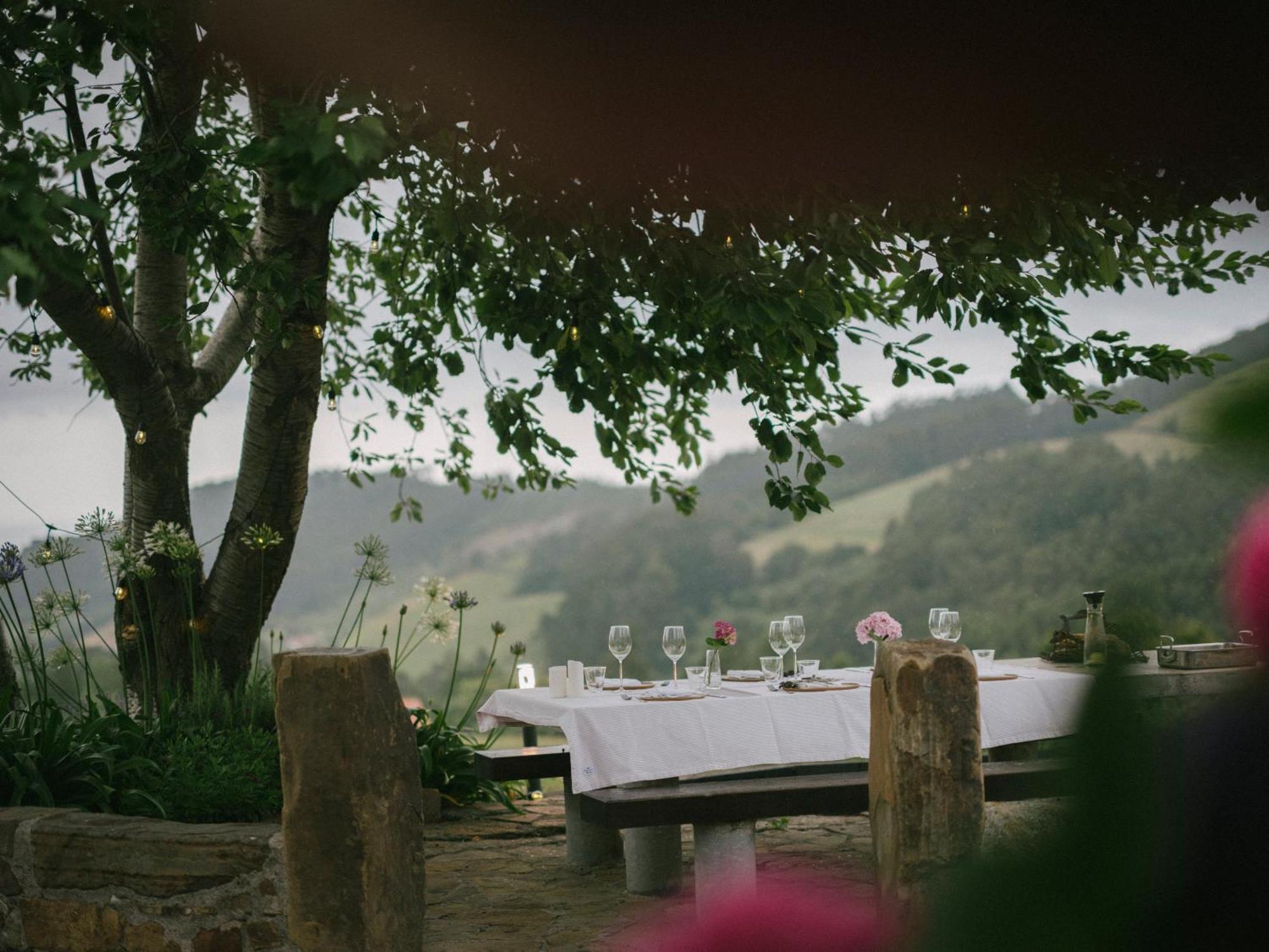 Hotel Nafarrola - Gastronomy & Wine (Adults Only) Bermeo Ngoại thất bức ảnh
